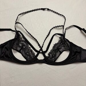 La Senza black lace lingerie bra size L